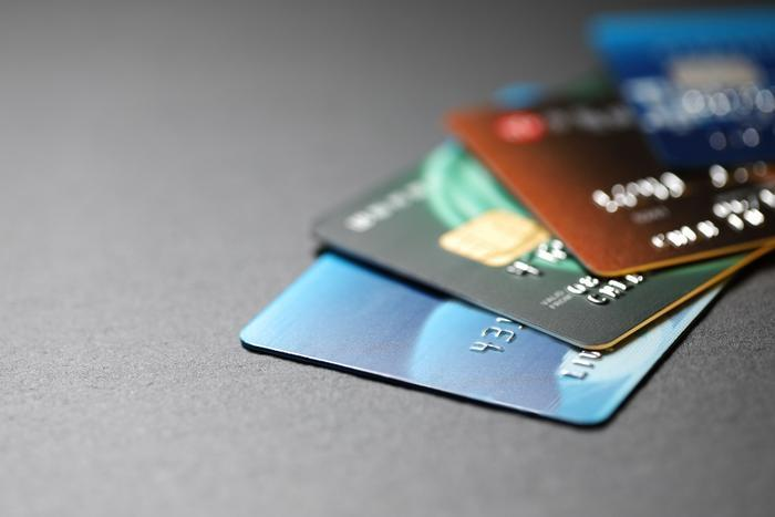 Here Is How to Avoid Credit Card Dependence