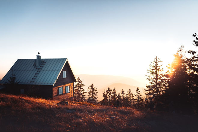 Everything You Need To Know Before Buying a Cabin